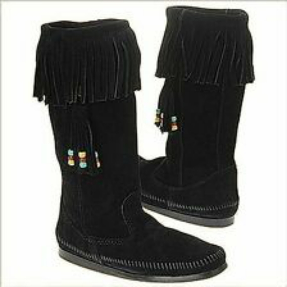 Minnetonka Shoes - Minnetonka 1629 Black Fringe Beaded Mocassin Boots